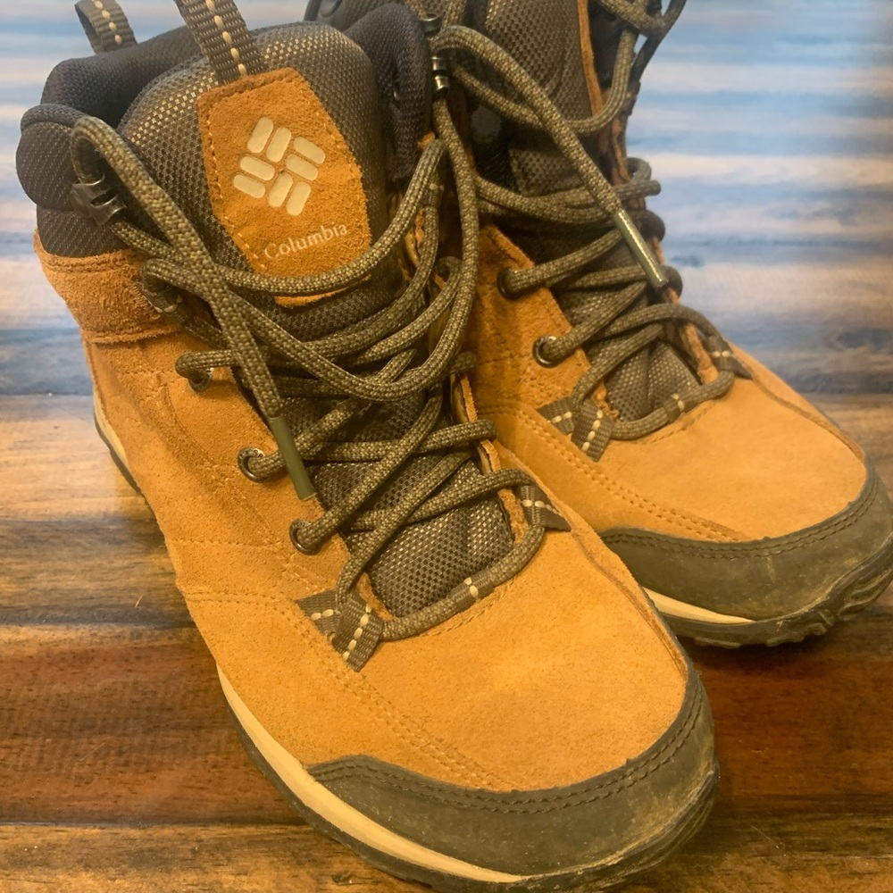 Columbia Hiking Boots